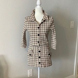 DEVON WINDSOR BUTTON DOWN JACKET/COVERUP